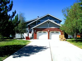 384 Meadow Cir N, Big Bear Lake, CA 92315