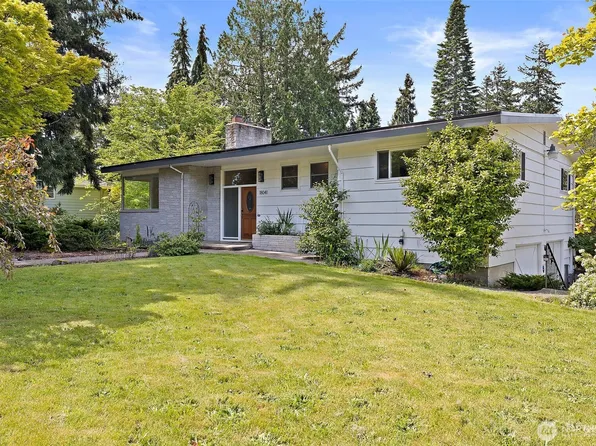 18041 3rd Avenue NW, Shoreline, WA 98177