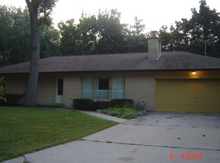 1429 Shannon St, Green Bay, WI 54304