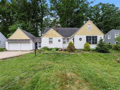 29408 Luxona Ave, Wickliffe, OH, 44092