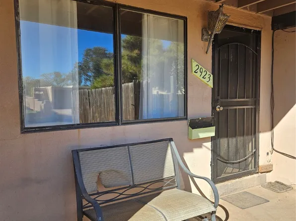 2923 Camino Del Gusto, Santa Fe, NM 87507