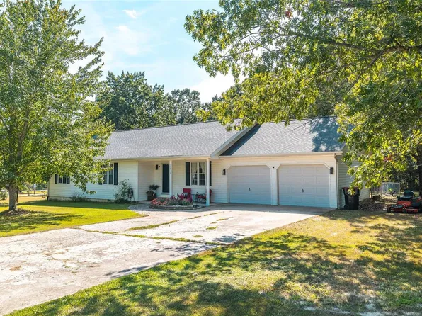13915 Hickory Dr, Plato, MO 65552