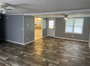 8261 Bear Rd SE, Amsterdam, OH 43903