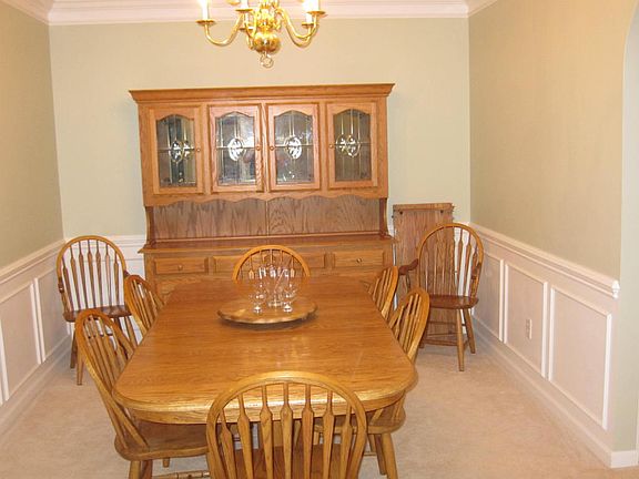 4th image of 4221 Litch Field Way