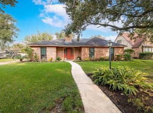 4518 Christopher Pl, Houston, TX 77066
