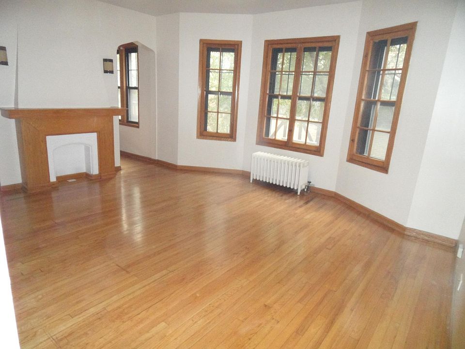 1st image of 1525 W Farwell Ave APT 1A