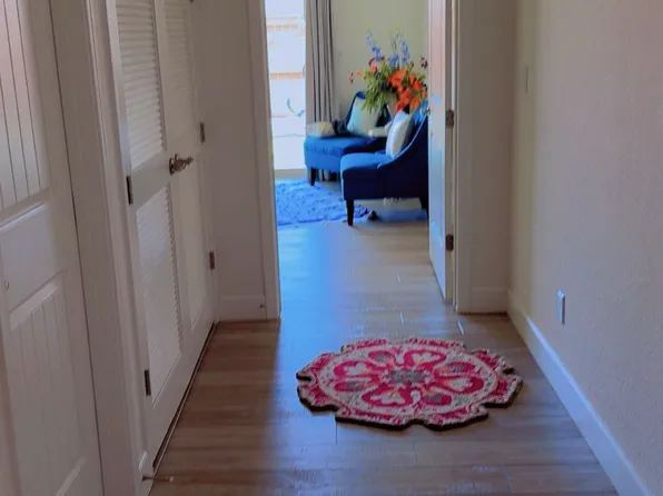 9871 Clyde Ingalsbe St, Elk Grove, CA 95624