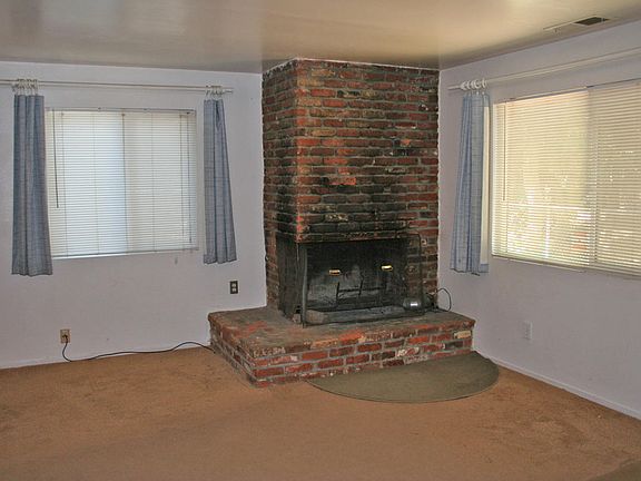 4th image of 40052 Calle El Clavelito