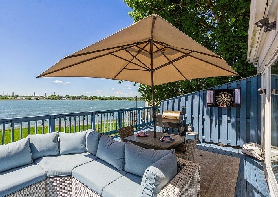 71 Spring St, Quincy, MA 02169 Zillow