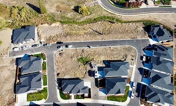3rd image of 3113 Monaco Ct