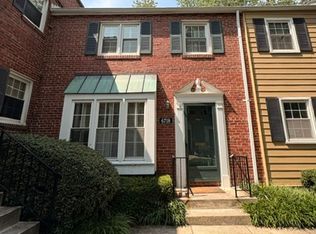 6718 Kenwood Forest Ln, Chevy Chase, MD 20815