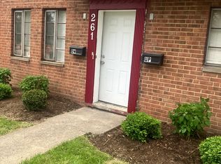 261 E 200th St #UP, Euclid, OH 44123