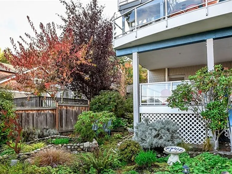 4022 59th Avenue SW — Photo 7