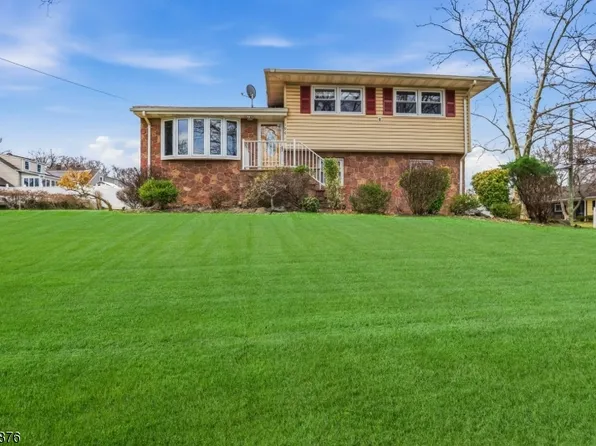 196 Russell Ave, Rahway City, NJ 07065