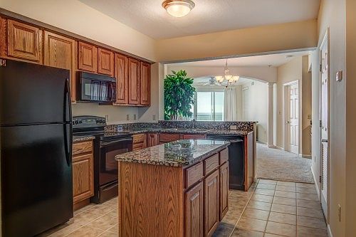 4th image of 2228 Beach Dr