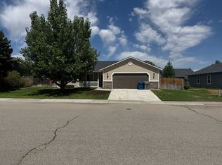148 NE Lotus Ct, Mountain Home, ID 83647