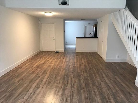 4th image of 1489 Barcelona Way #1489