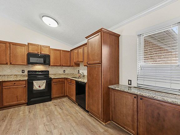 4th image of 26430 Sanajo Ct #20