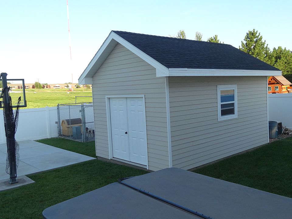 1st image of 2700 1-2 Thunderbird Dr