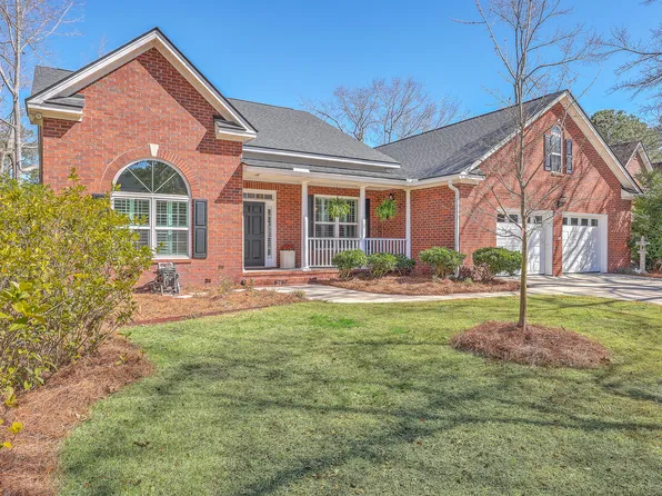 8757 E Fairway Woods Cir, North Charleston, SC 29420