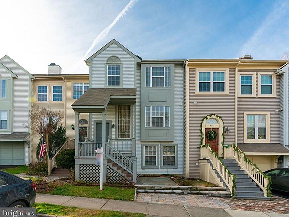 2nd image of 8314 Southern Oaks Ct