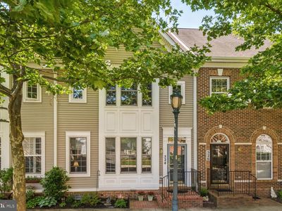 524 Lawson Way, Rockville, MD, 20850