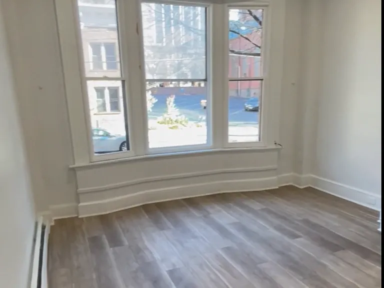98 Chestnut St #1F — Photo 2