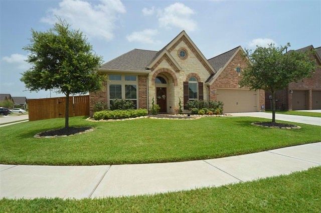 1st image of 13905 Lost Creek Dr