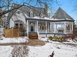 9955 Wiggins Rd, Howell, MI 48855