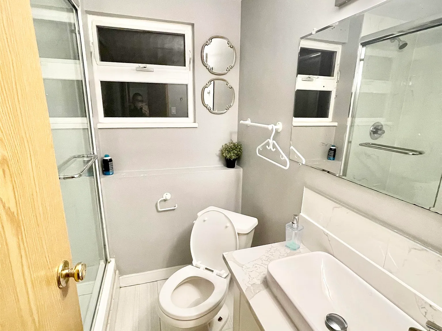 2 bed, 700 sqft, $1,600 — Photo 4