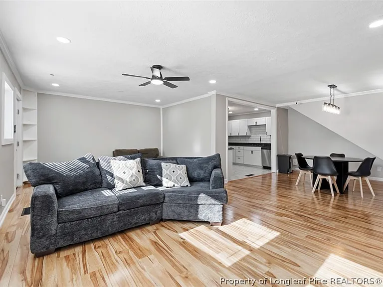 804 Rodie Ave — Photo 11