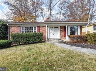 14308 Barkwood Dr, Rockville, MD 20853