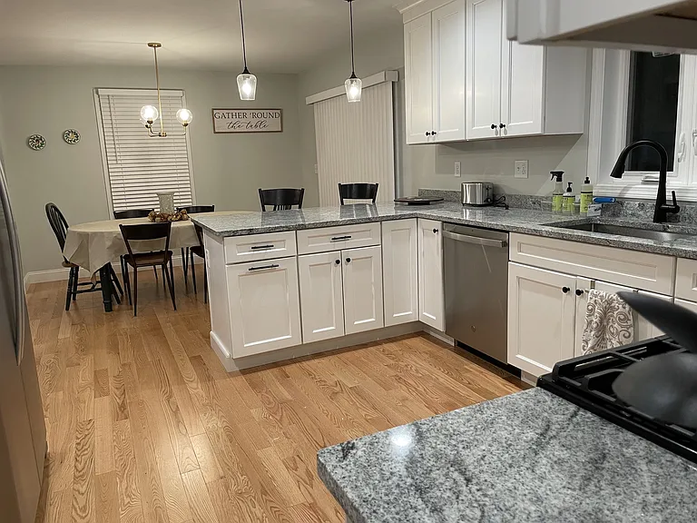 17A Page Rd — Photo 9