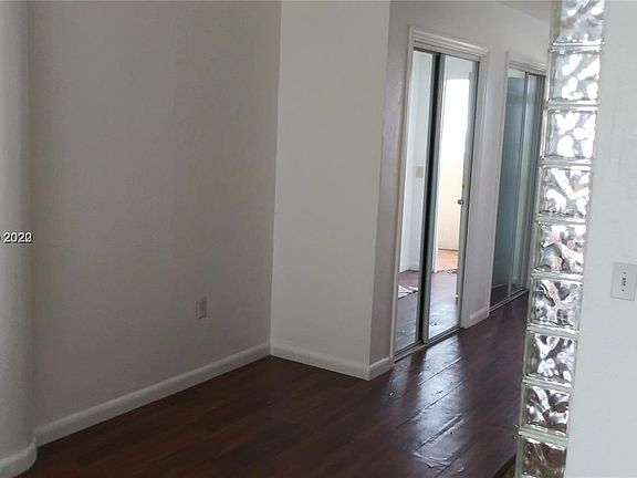 5th image of 7904 West Dr APT 606