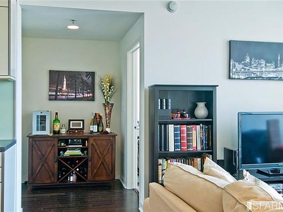 4th image of 338 Spear St #16H'