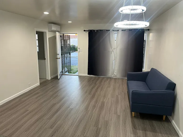 7273 Jackson Pl — Photo 8