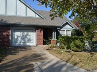 779 N Somerset Ter, Olathe, KS 66062