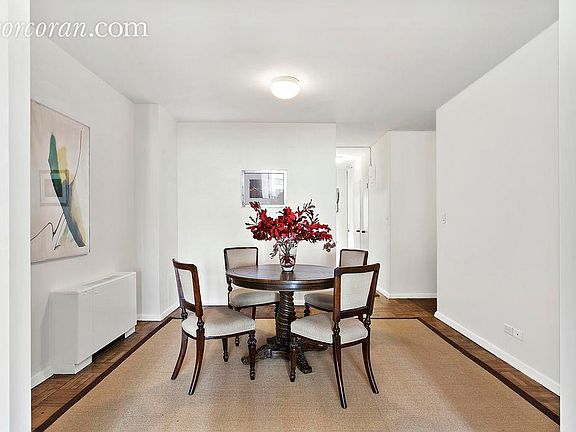 3rd image of 203 E 72nd St APT 6D