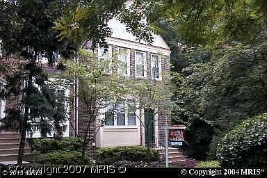 3rd image of 10918 Rampart Way