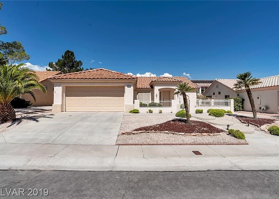 1st image of 2529 Lotus Hill Dr
