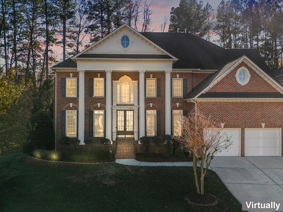 2nd image of 707 Dennison Ln