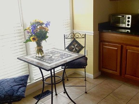 2nd image of 5659 Ridge View Dr