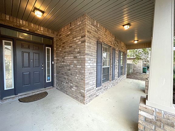 3rd image of 828 Wild Egret Ln