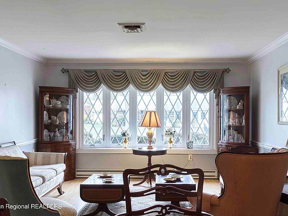 5th image of 864B Inverness Court
