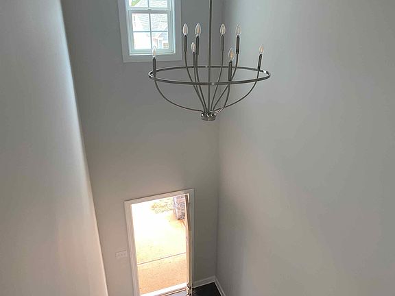 2-Story Foyer