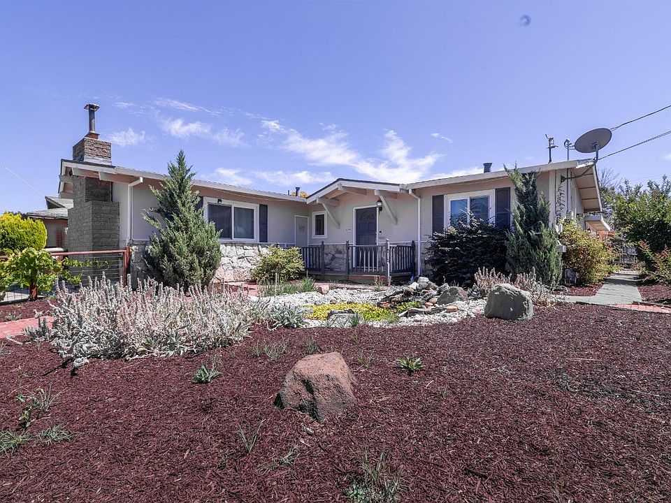 1st image of 889 Laguna Street