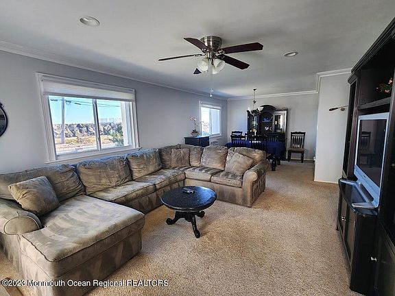 3rd image of 260 Ocean Ave