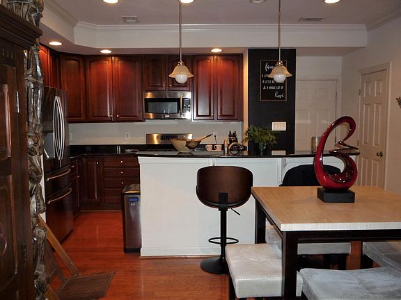 4th image of 15168 Lancashire Dr Unit 194