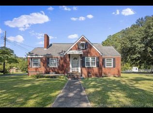 502 Lowry St, Pembroke, NC 28372