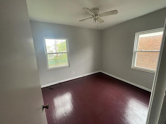 5th image of 17915 Harvard Ave #2